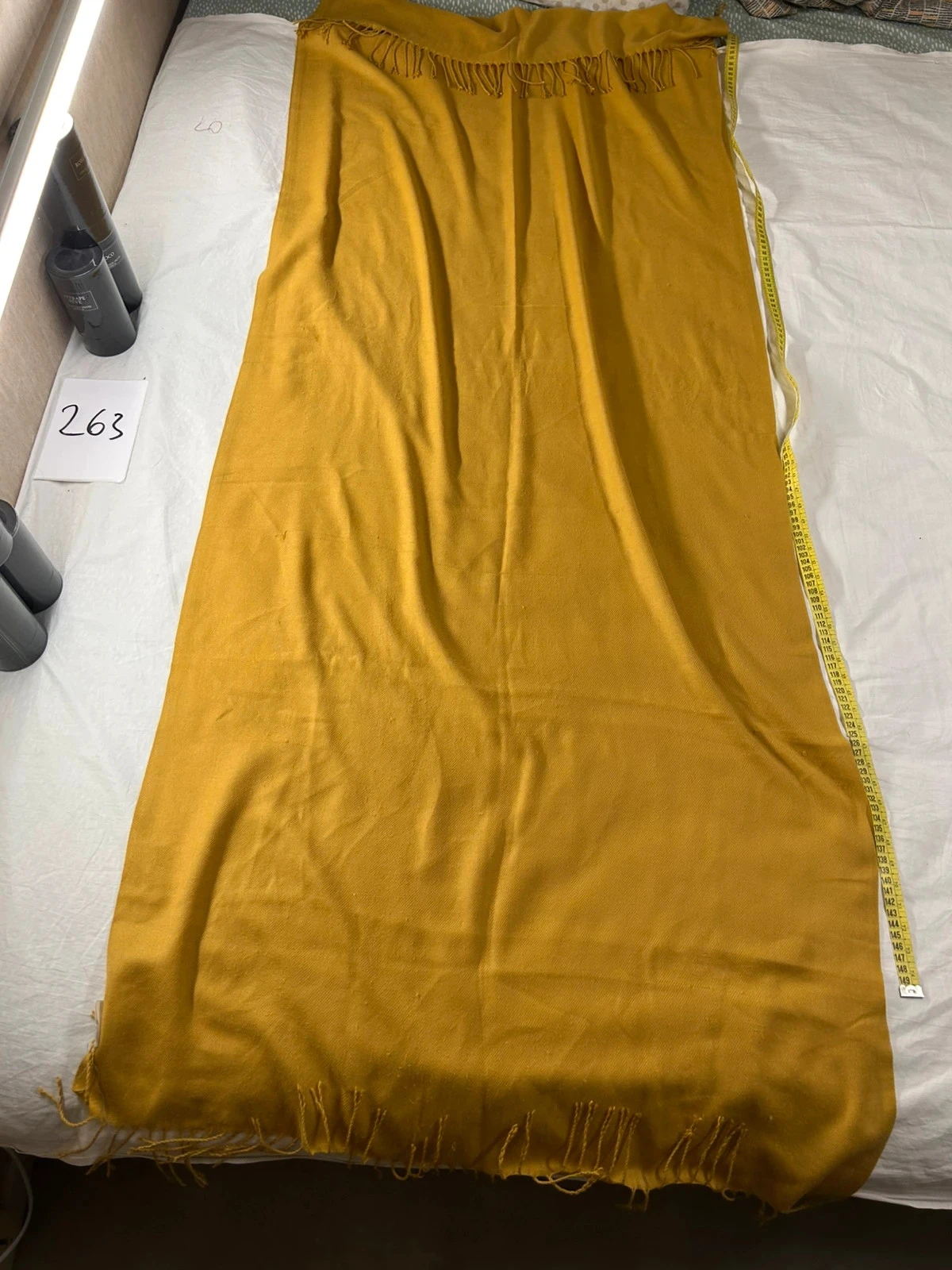 Écharpe foulard jaune moutarde